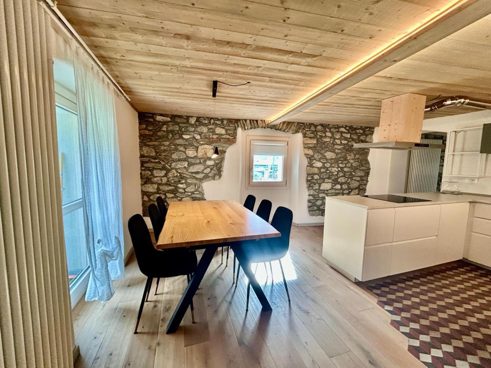 Aosta Holiday Apartments - Monte Zerbion Extérieur photo